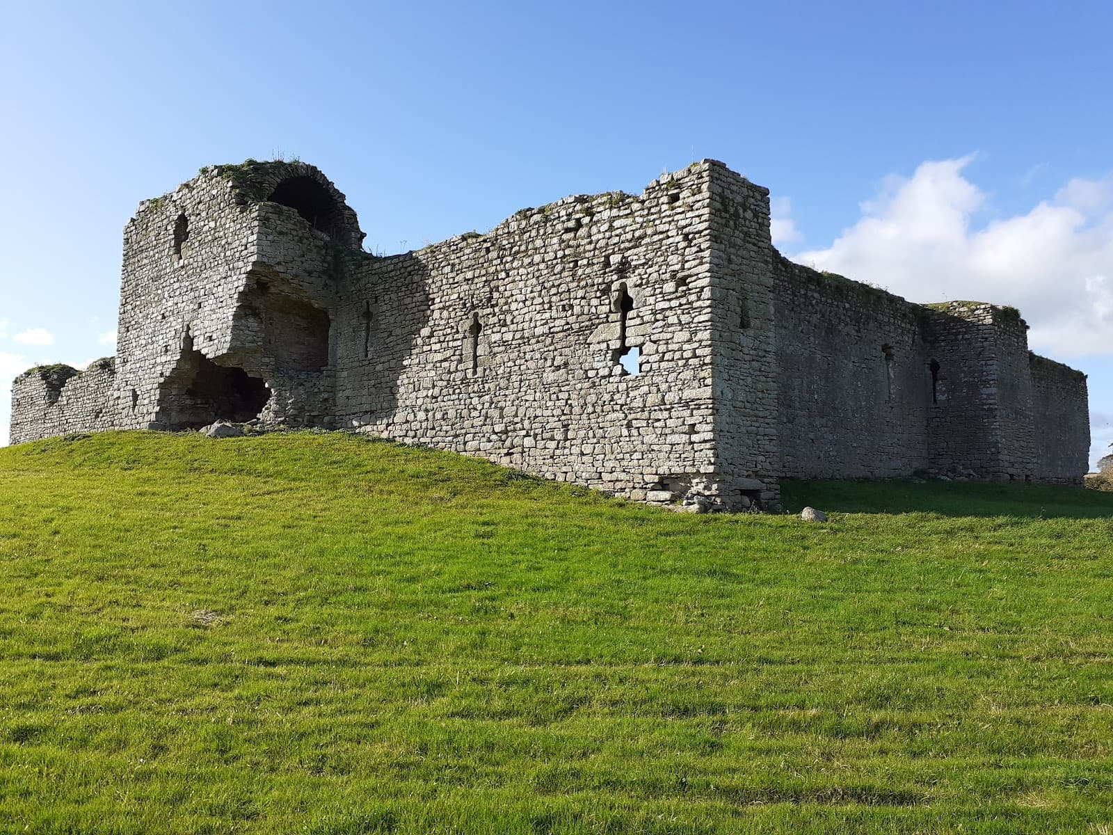 Ballymoon Castle - Image 1