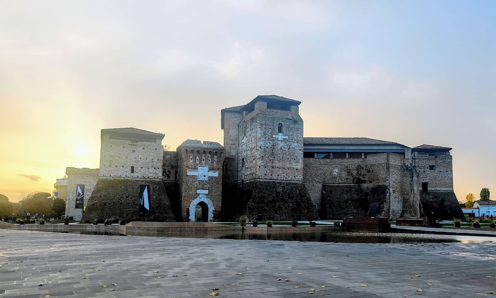 Vicolo di San Giorgio Murals