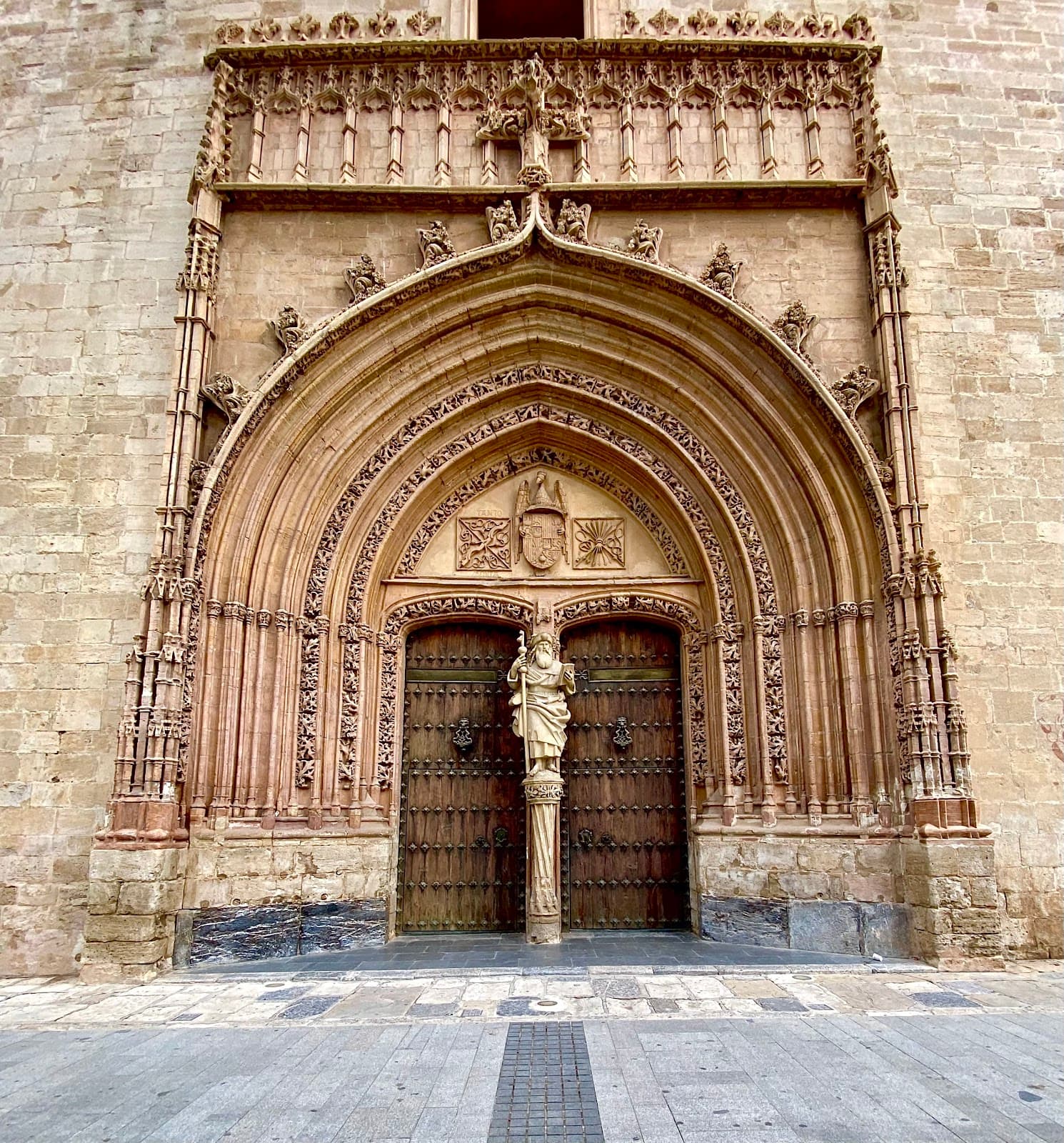 Church of Santiago Apóstol - Image 1