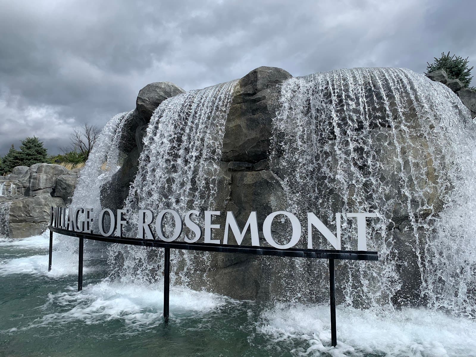 Rosemont Waterfall (River Rd) - Image 1