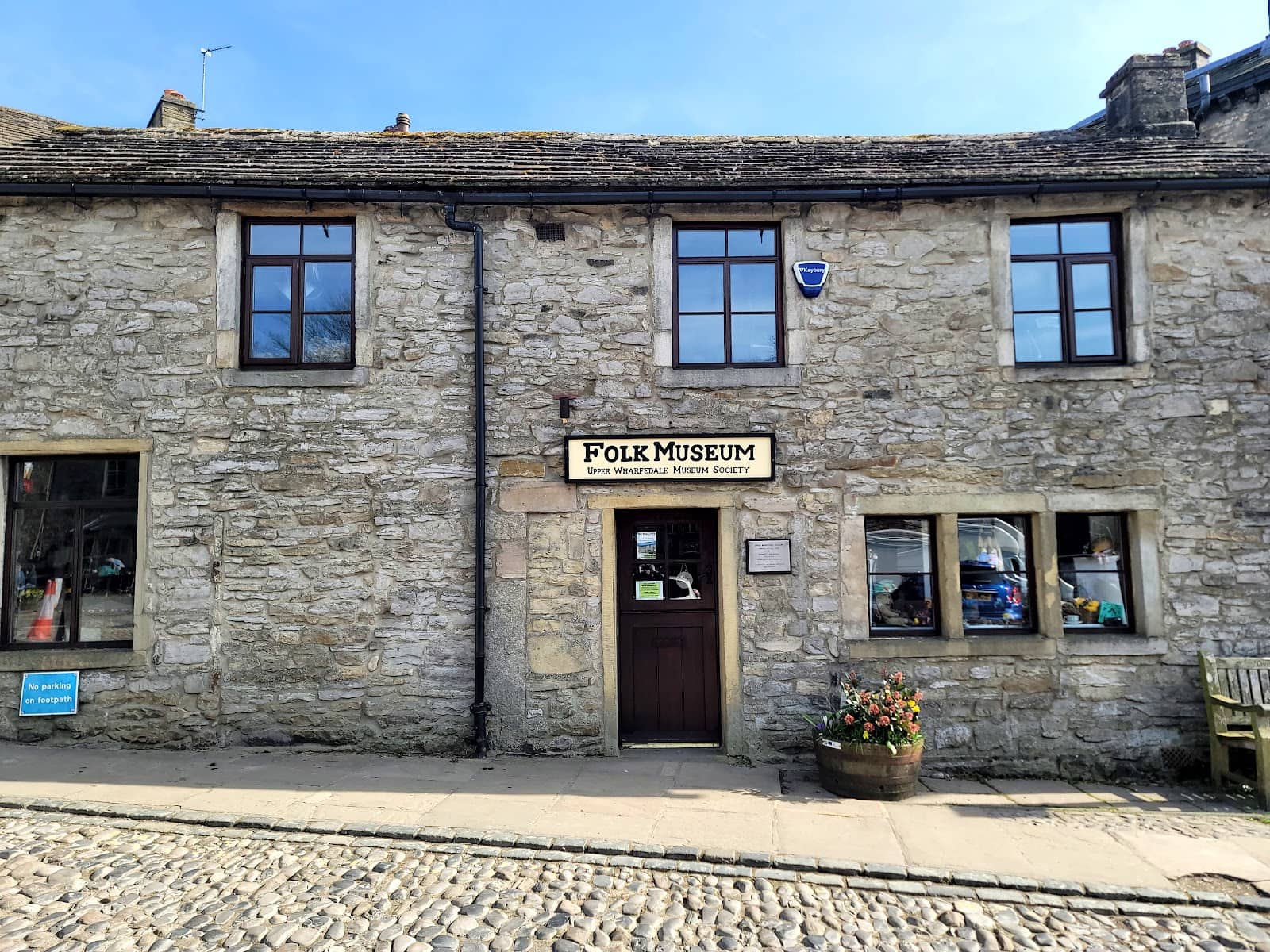 All Creatures Great & Small Connections