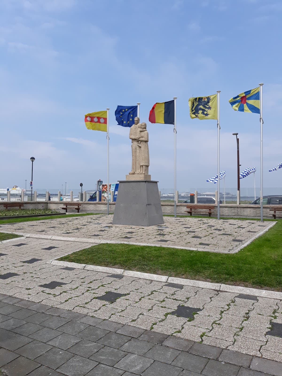 Heldenplein (Heist) - Image 1