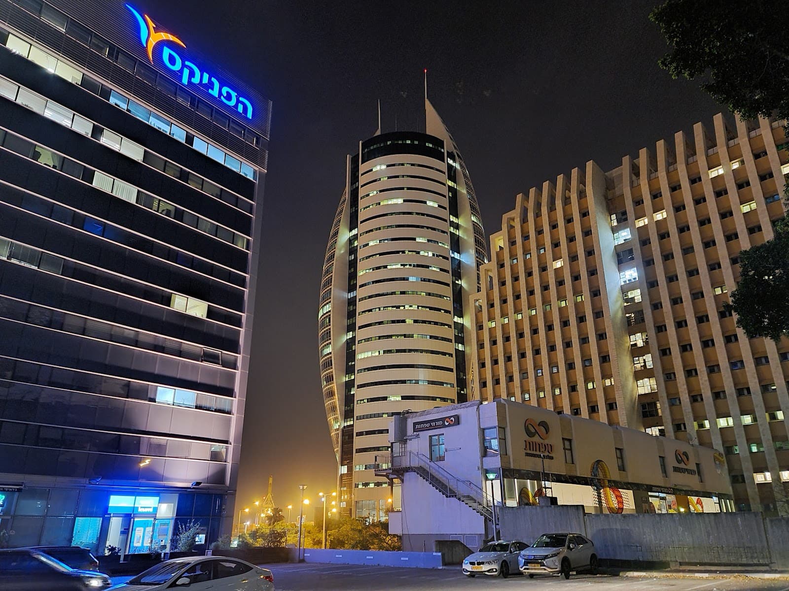 Sail Tower - Image 1