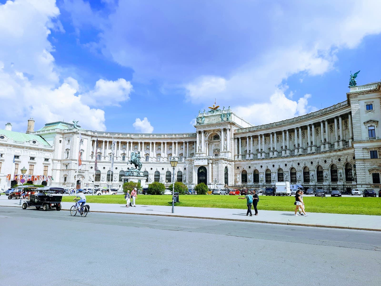 Neue Hofburg - Image 1
