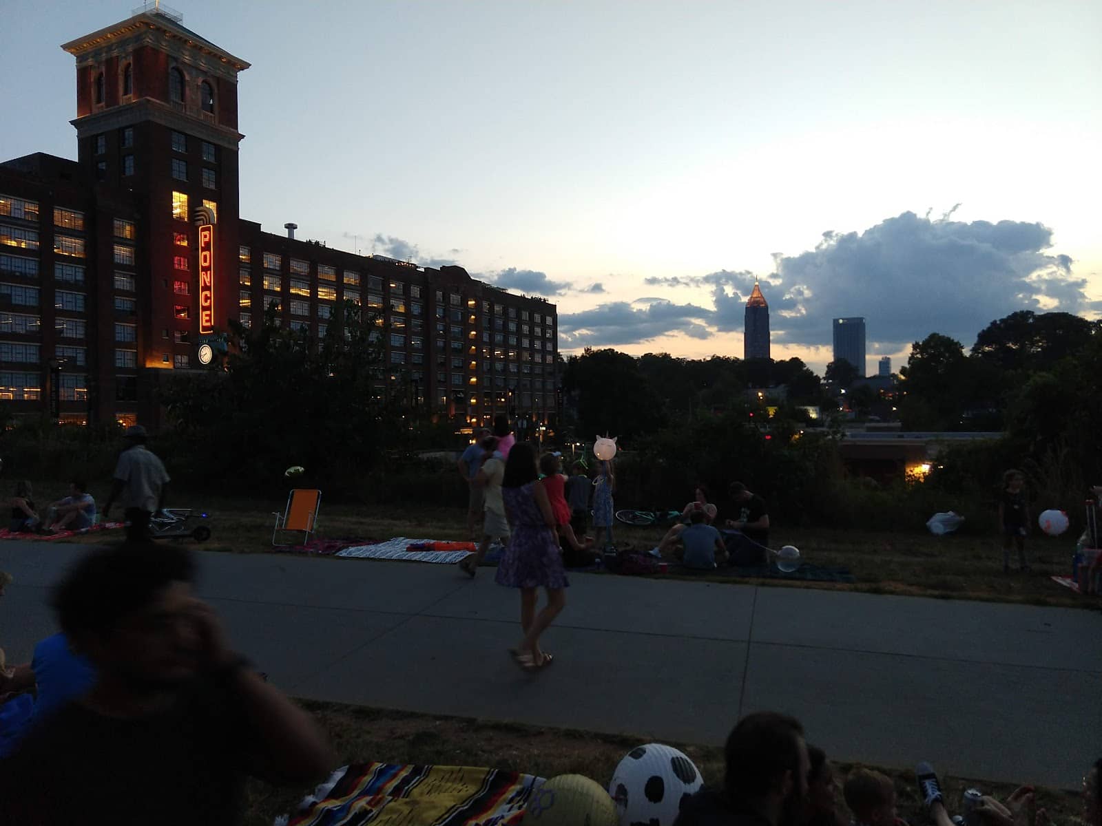 Ponce City Market & Skyline Park