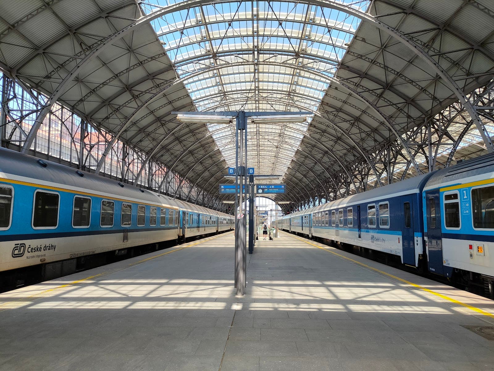Prague Main Station Prague - Image 1