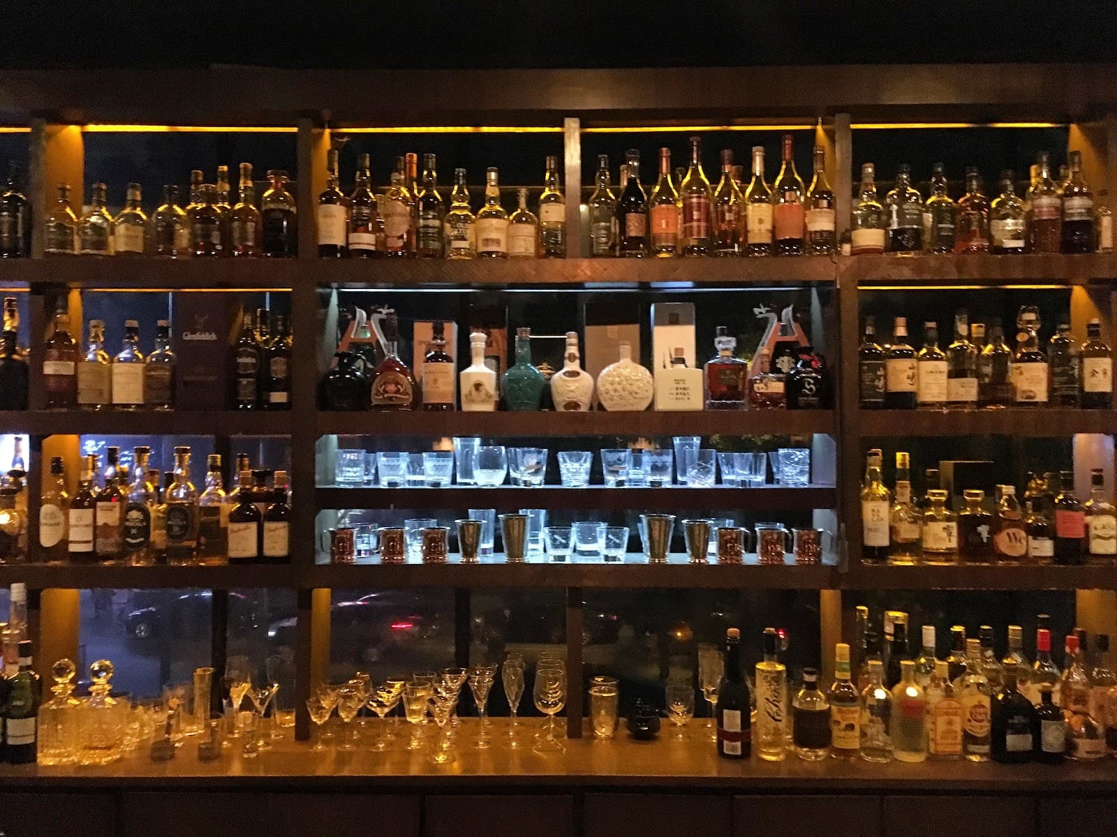 Local Liquor Stores/Bars - Image 1