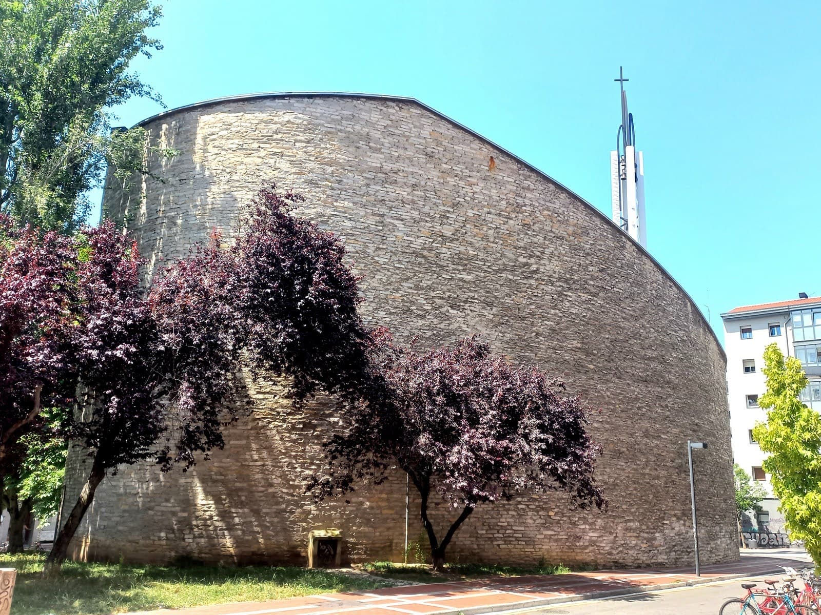 Church of La Coronación - Image 1