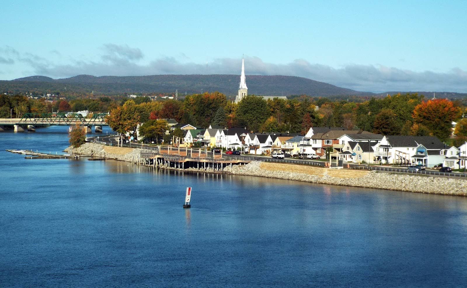 Champlain Bridge Overlook