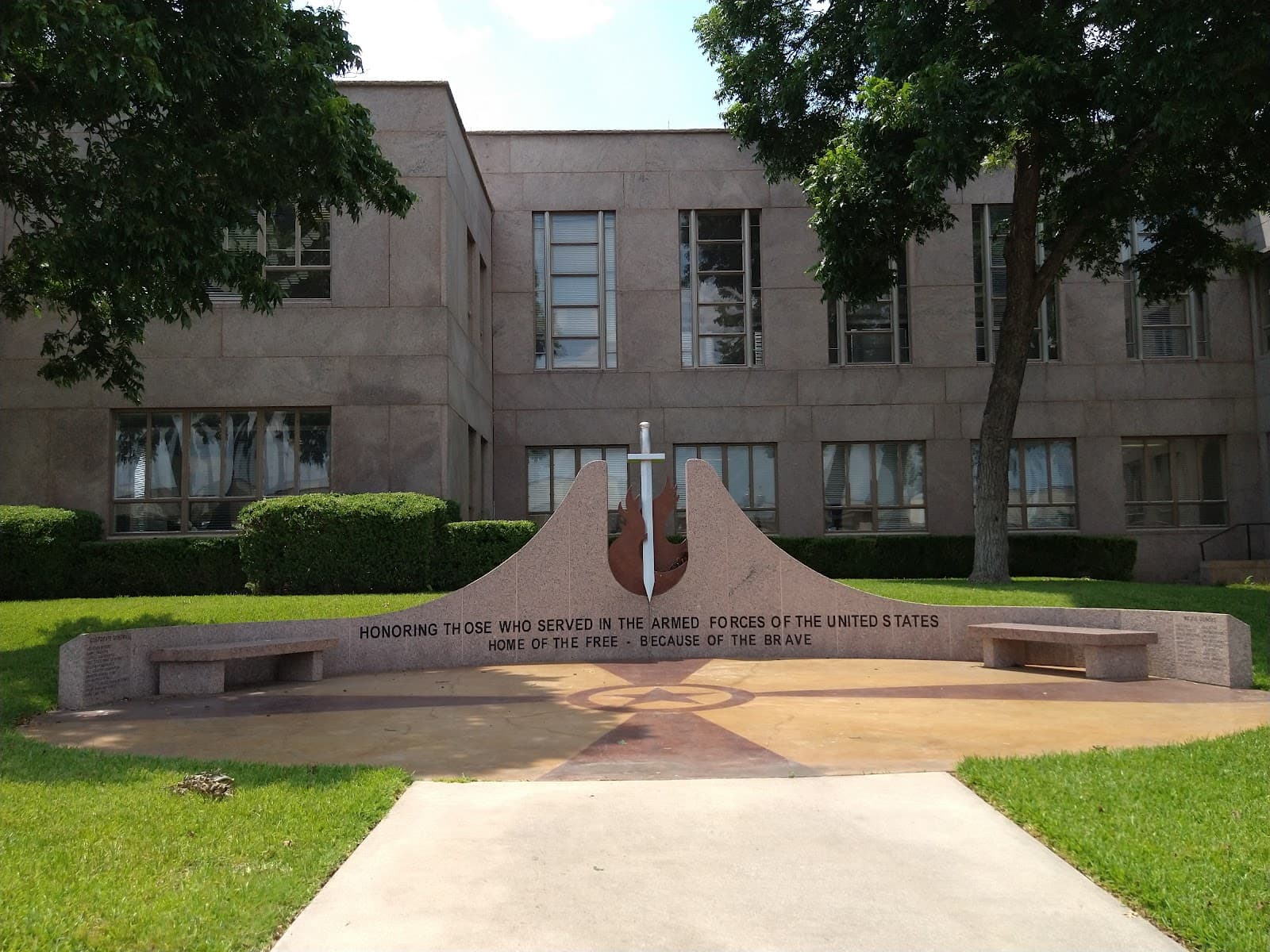 Burnet Farmers Market - Image 1