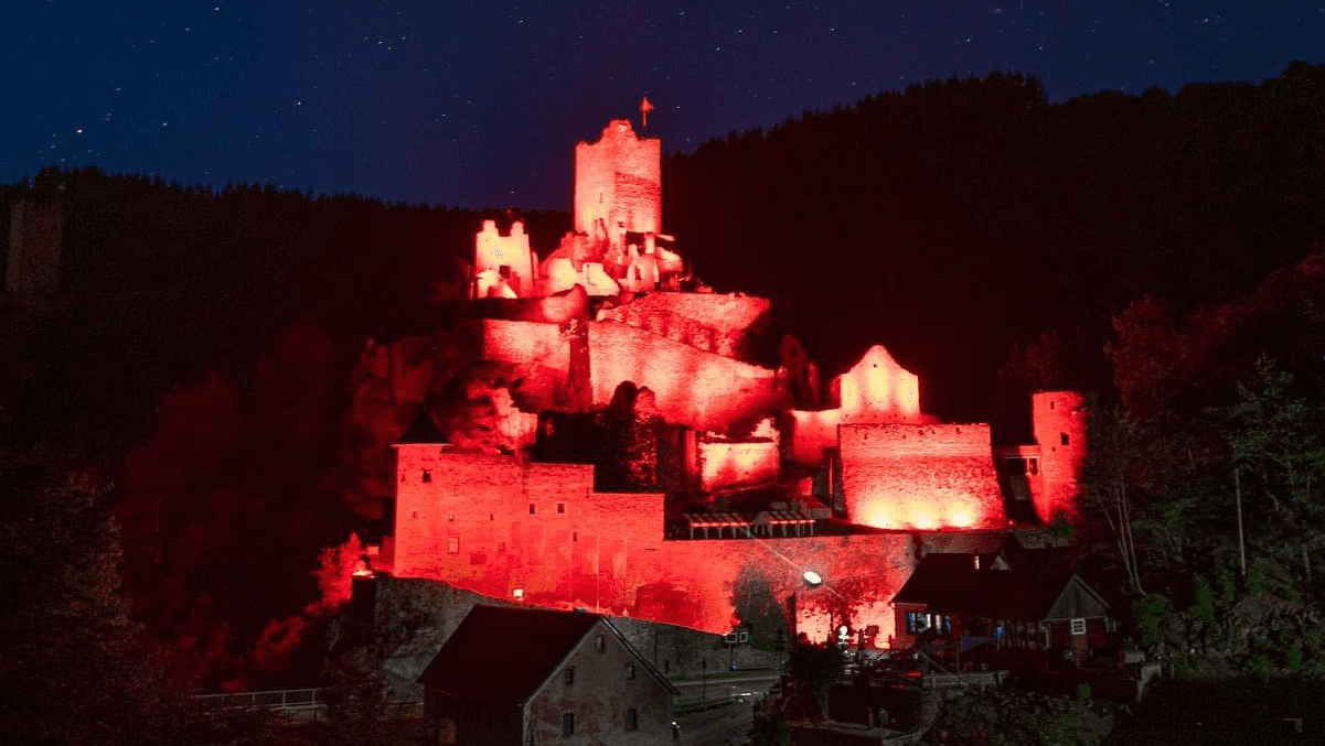 Manderscheid Castles - Image 1