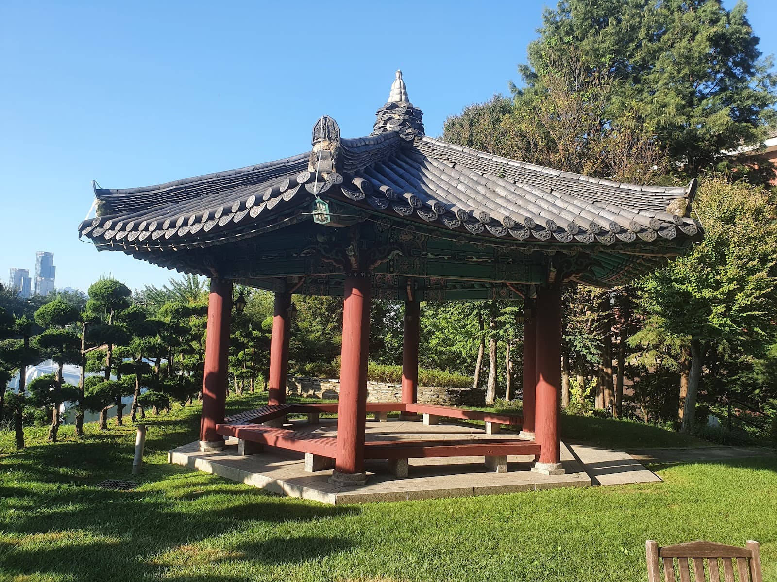 Dragon Hill Spa & Resort - Image 1