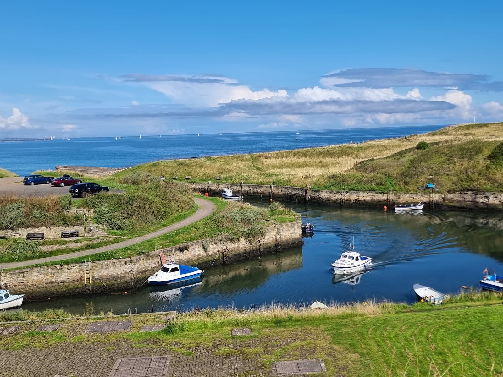 Seaton Sluice Harbour & Rocky Island - Image 1