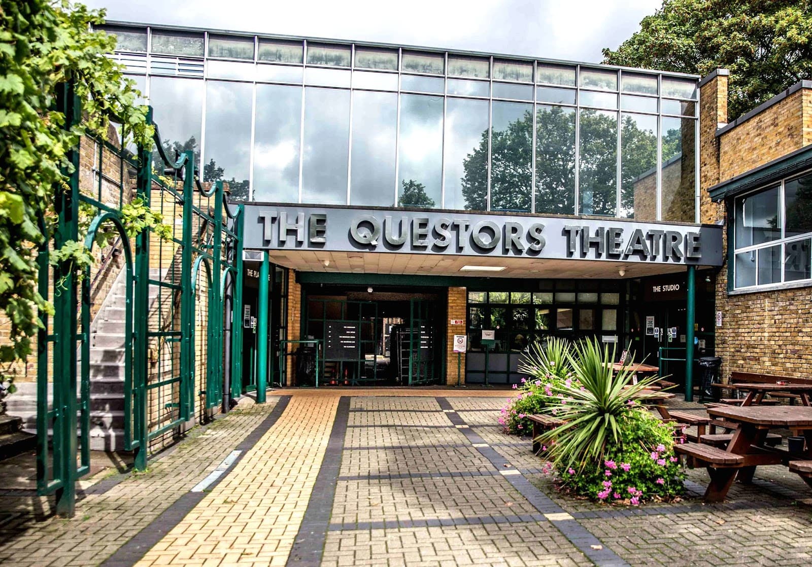 Questors Theatre - Image 1