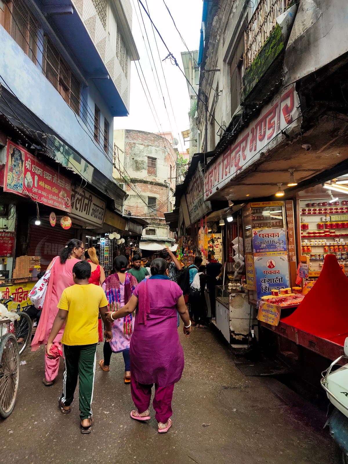 Moti Bazaar - Image 1