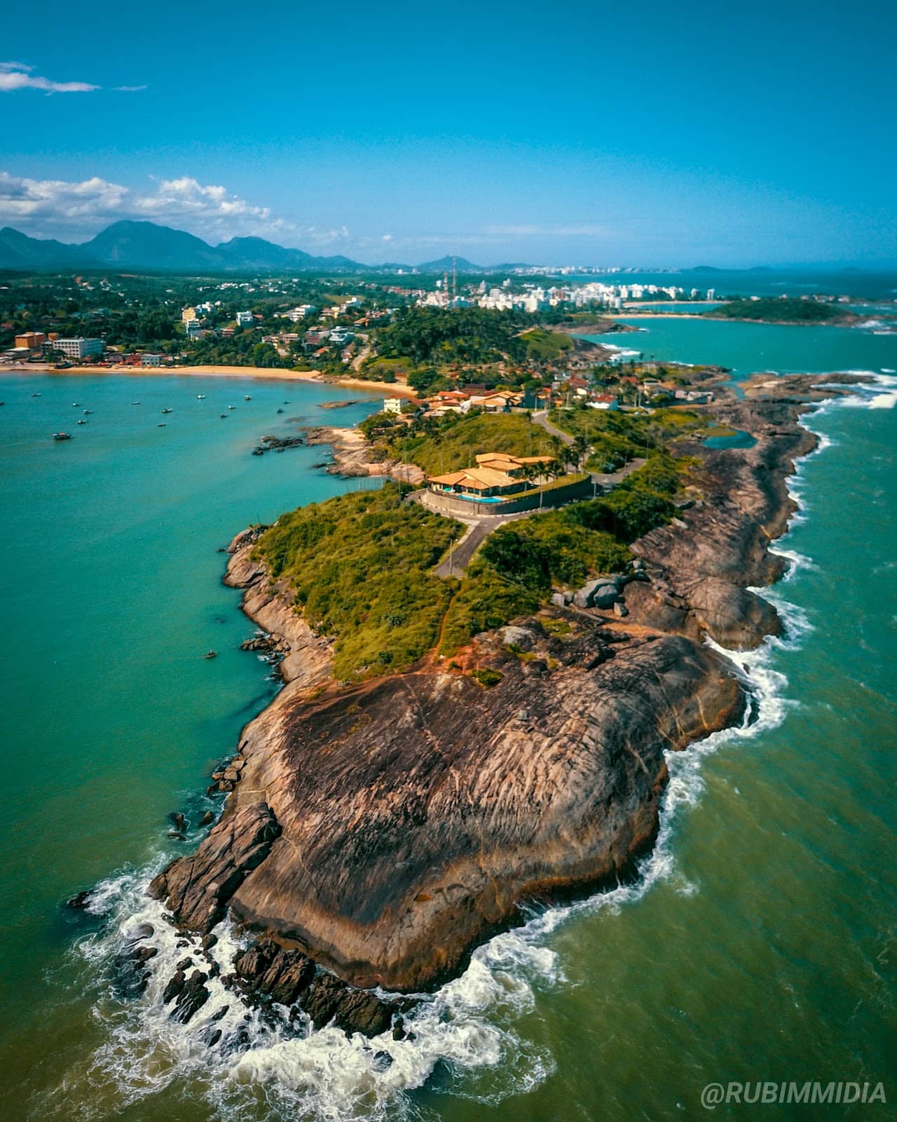 Local Seafood Restaurants