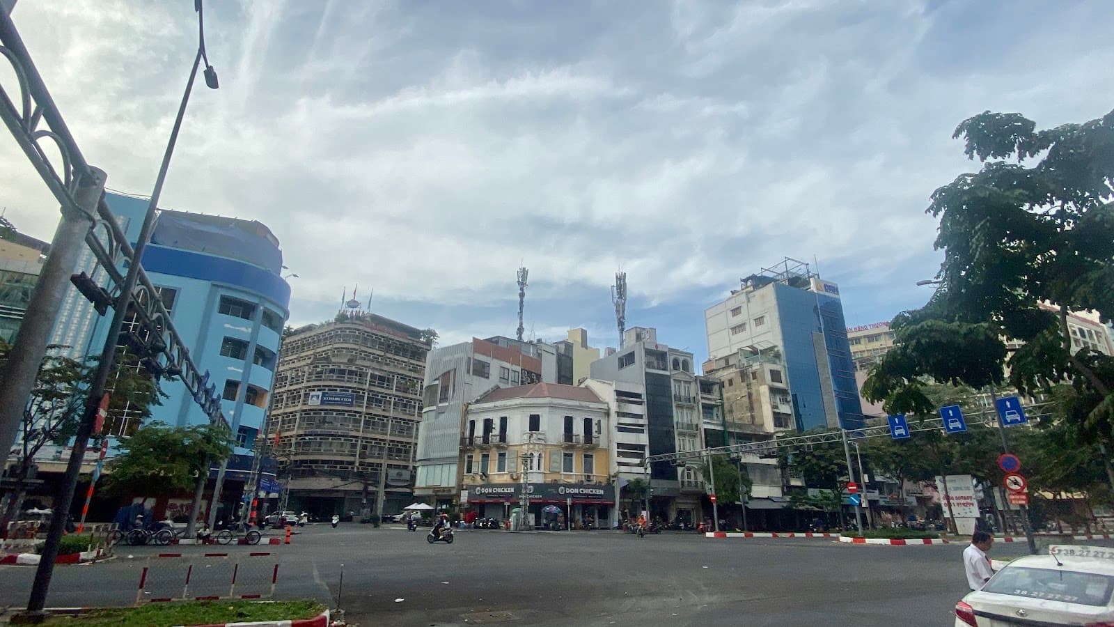 District 1 - Image 1