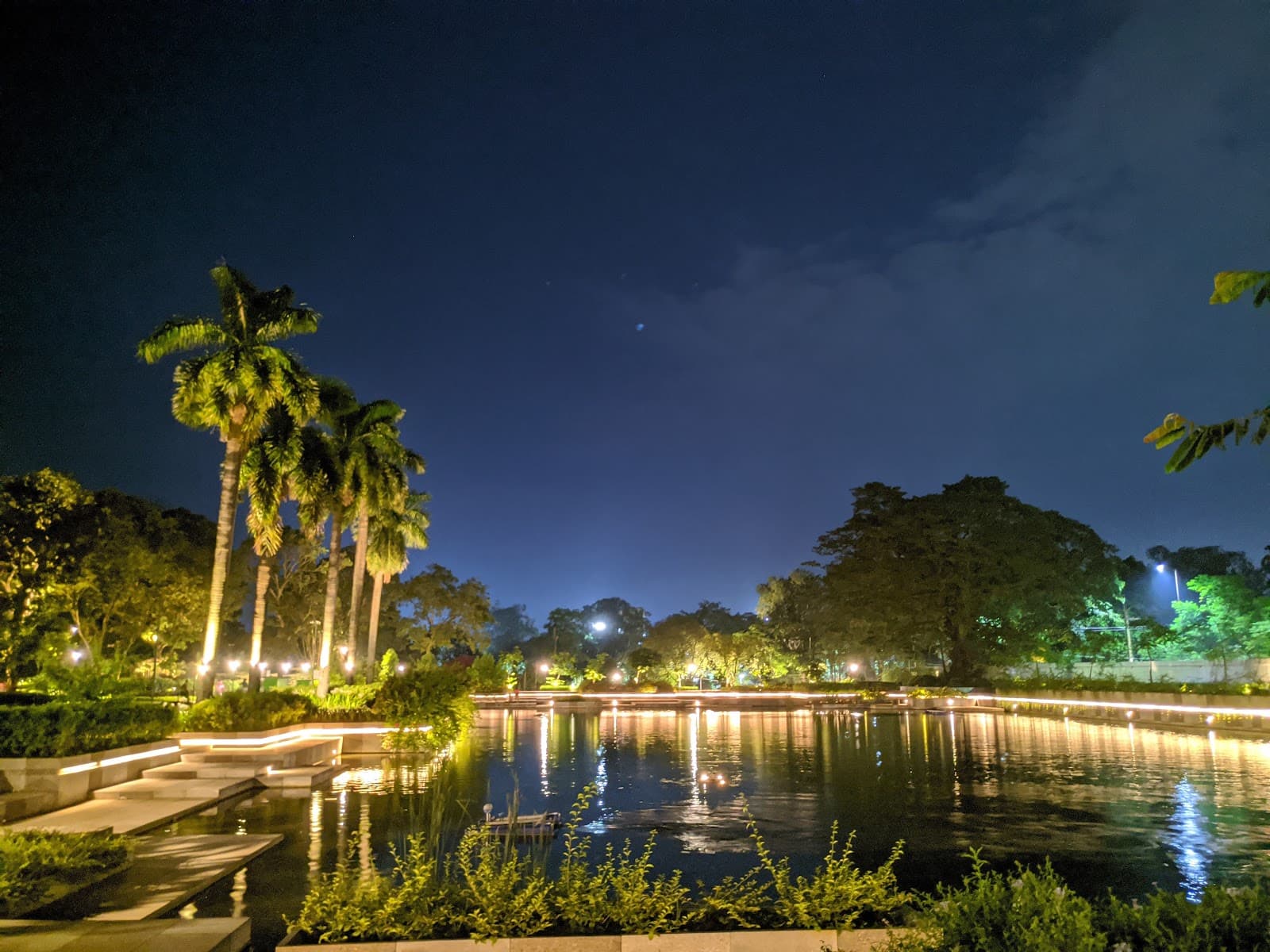 Brahmaputra Riverside Park Guwahati - Image 1