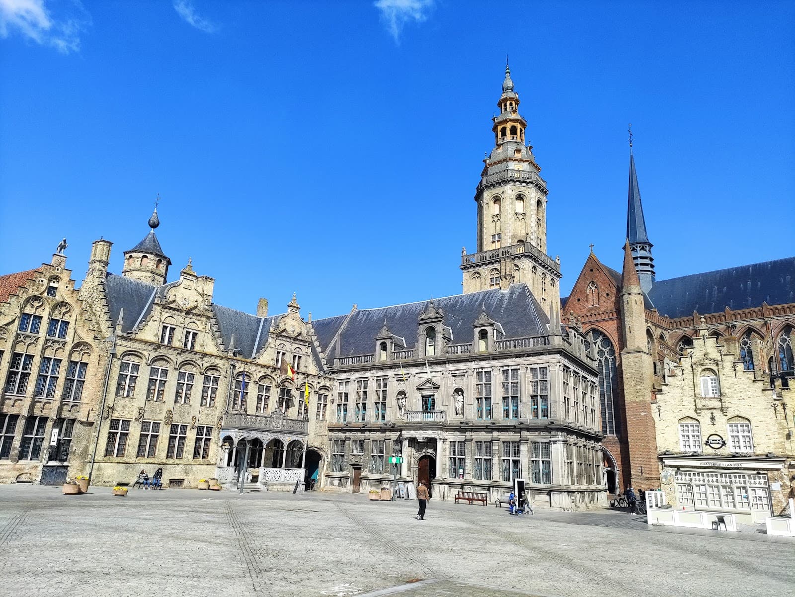 Veurne Belfry & Landhuis - Image 1