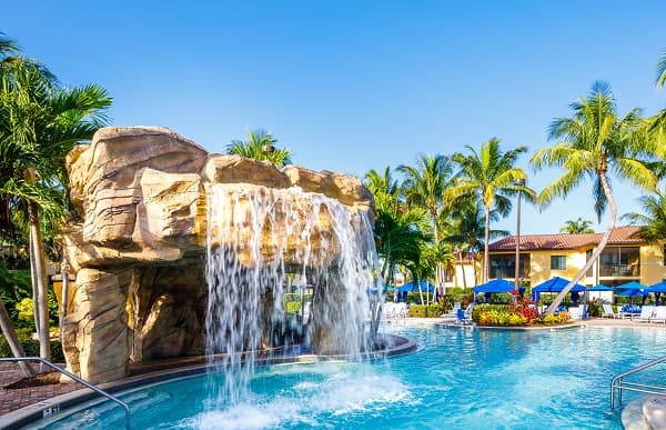 Naples Bay Resort - Image 1