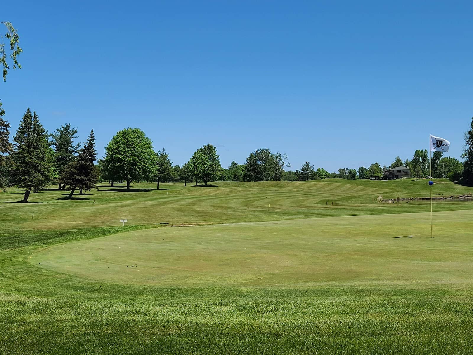 Cozy Room Kitchenettes