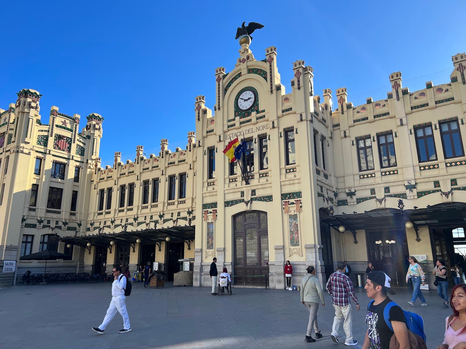 Estación del Norte - Image 1