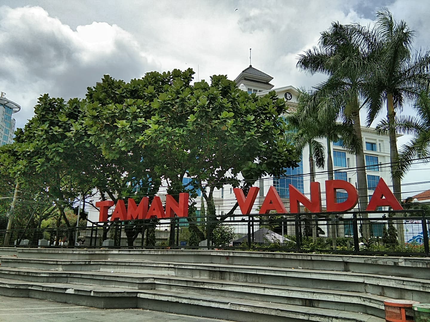 Taman Vanda - Image 1