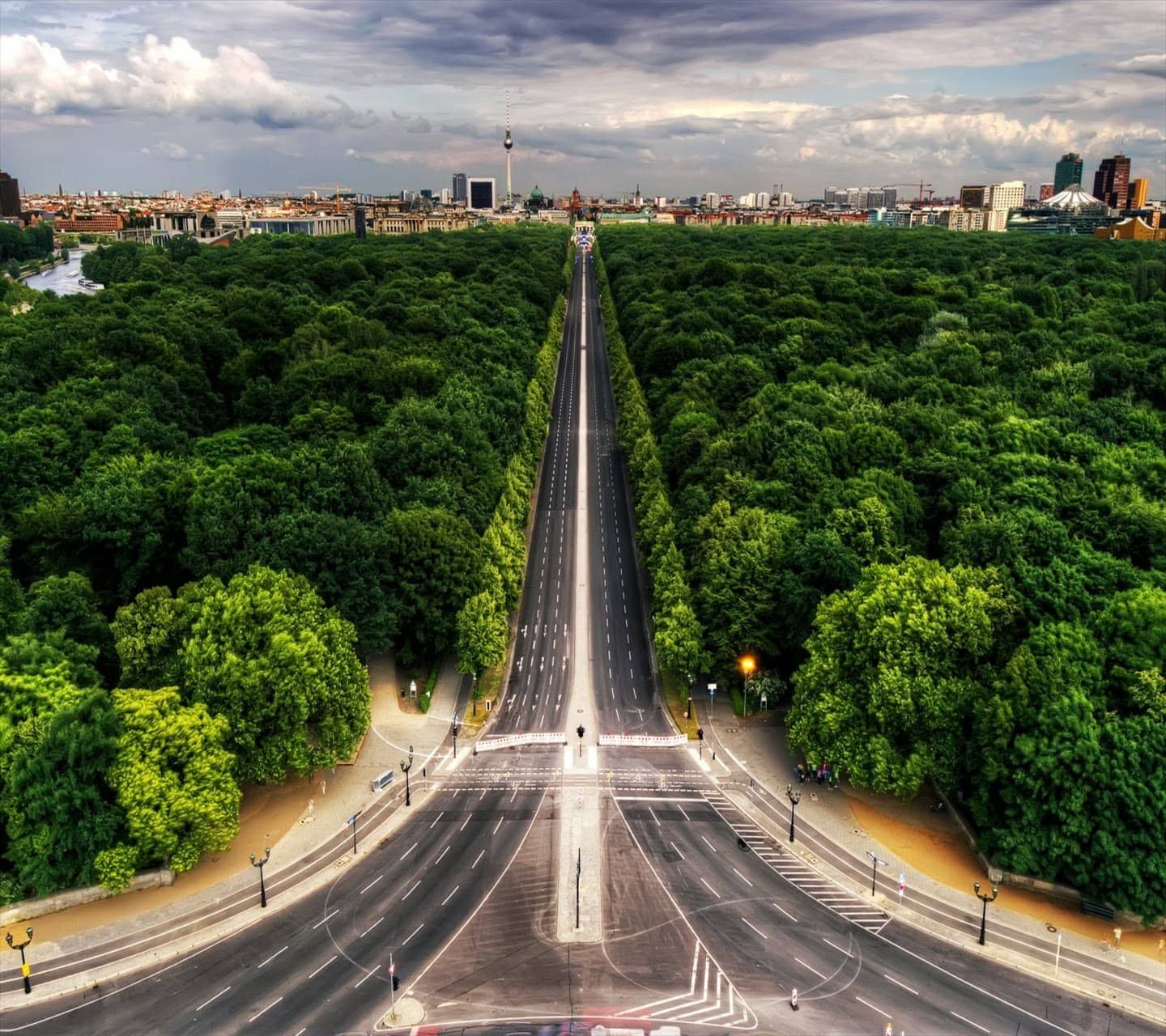 Peaceful Lakes and Nature