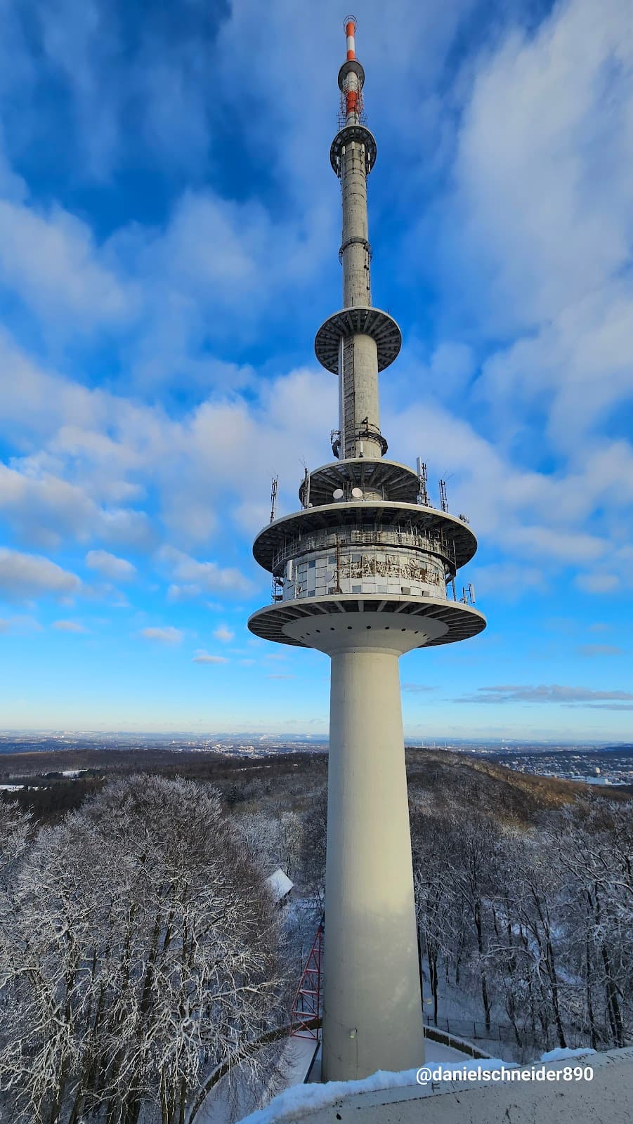 Hünenburg Tower - Image 1