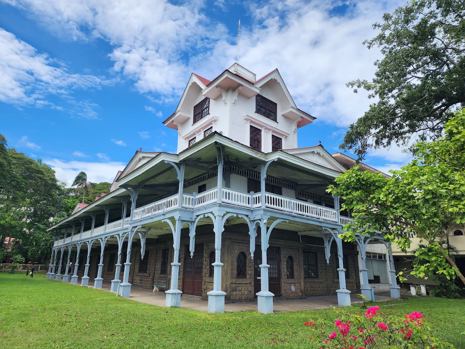 Silliman Hall - Image 1