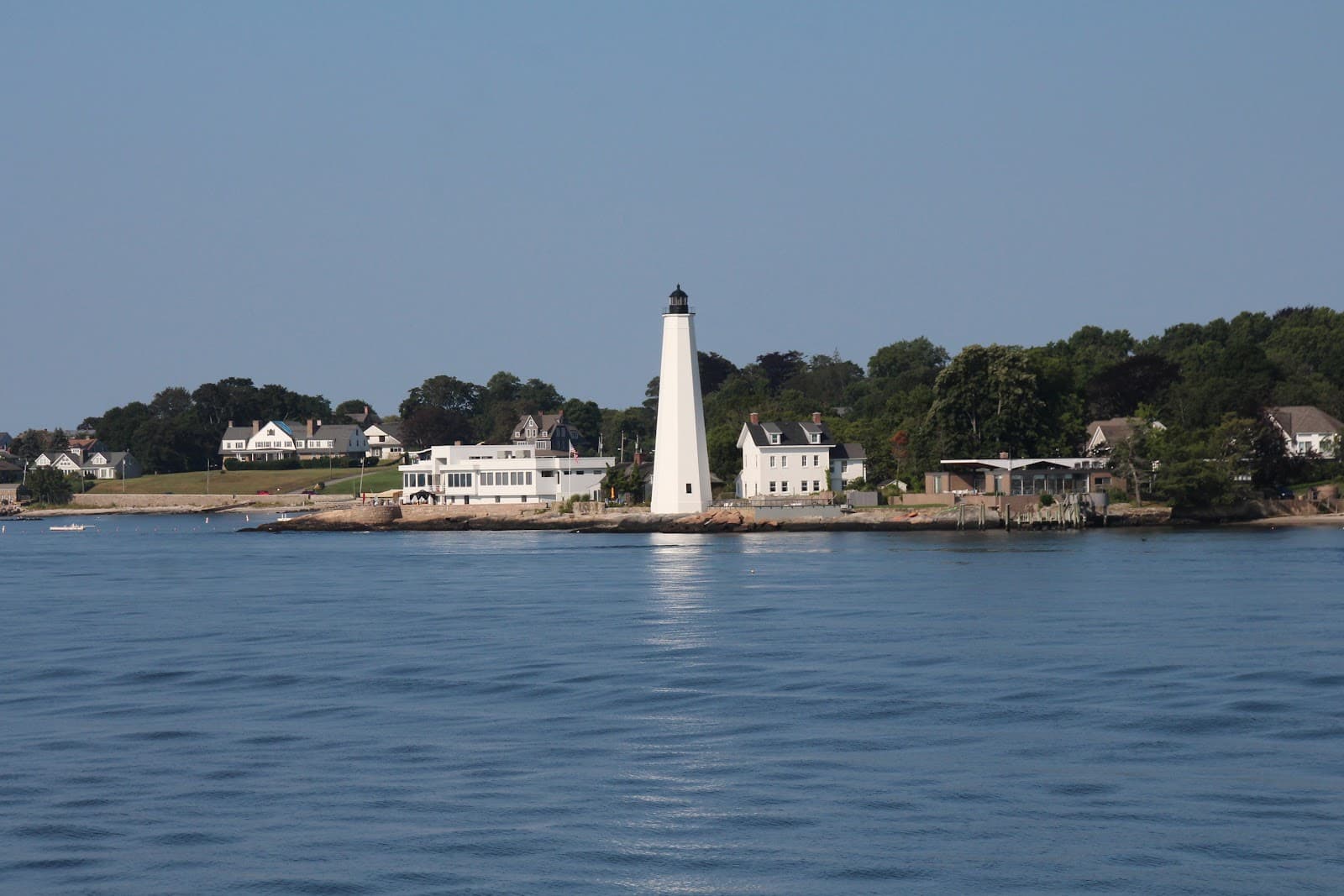 New London Harbor Light - Image 1