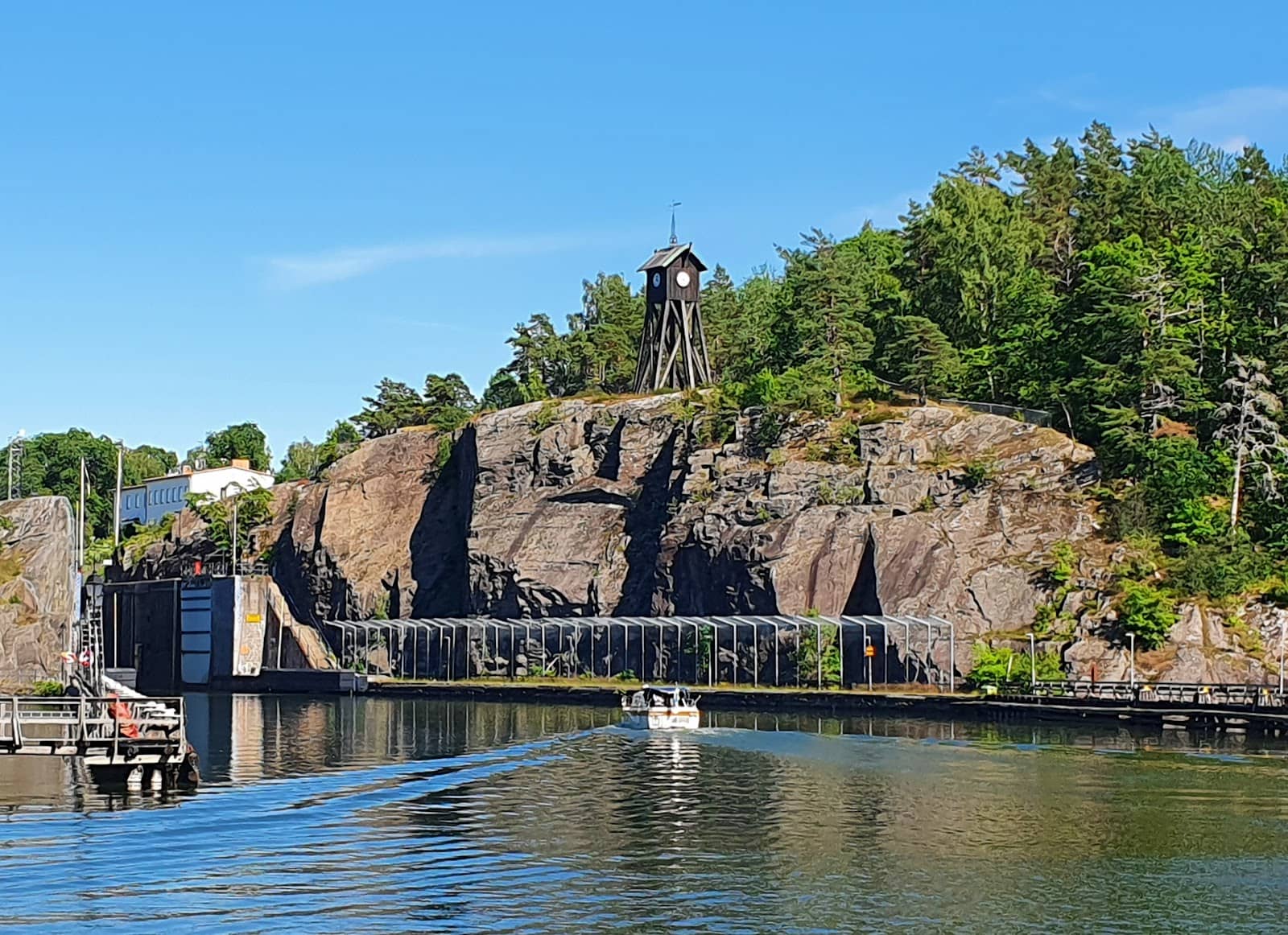 The Dam's Roar