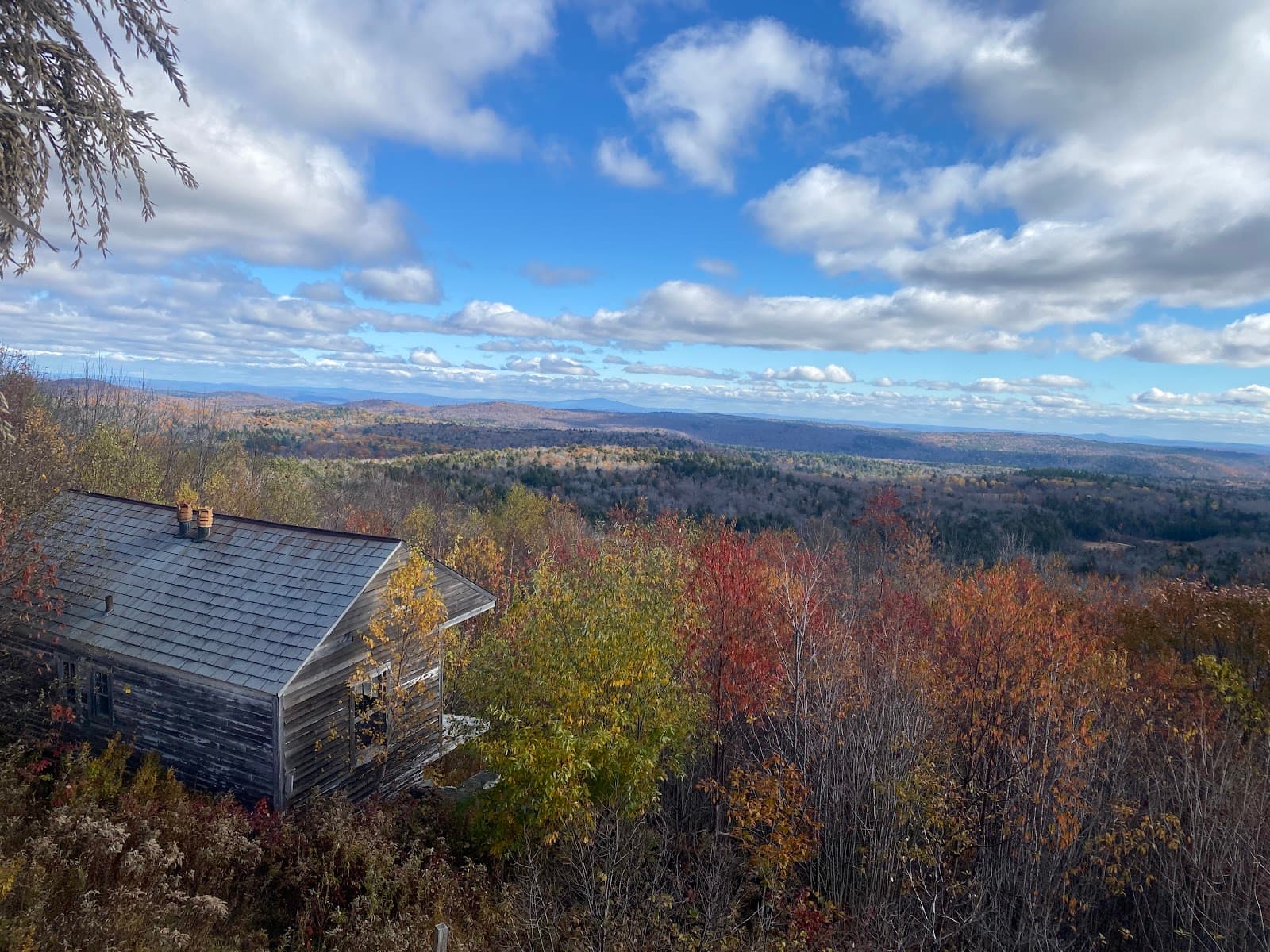Hogback Mountain Scenic Overlook - Image 1