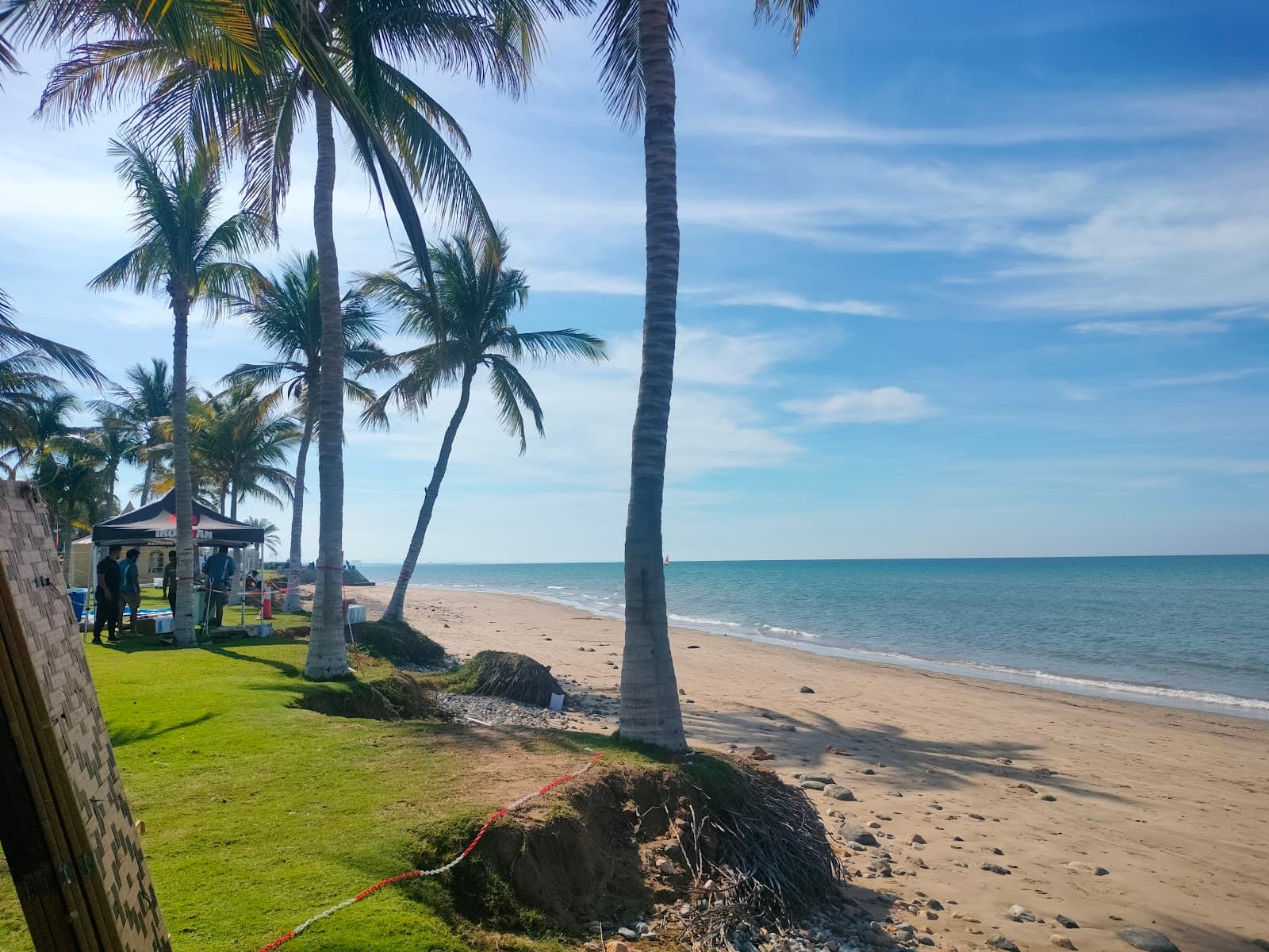 Shatti Al Qurum Promenade - Image 1