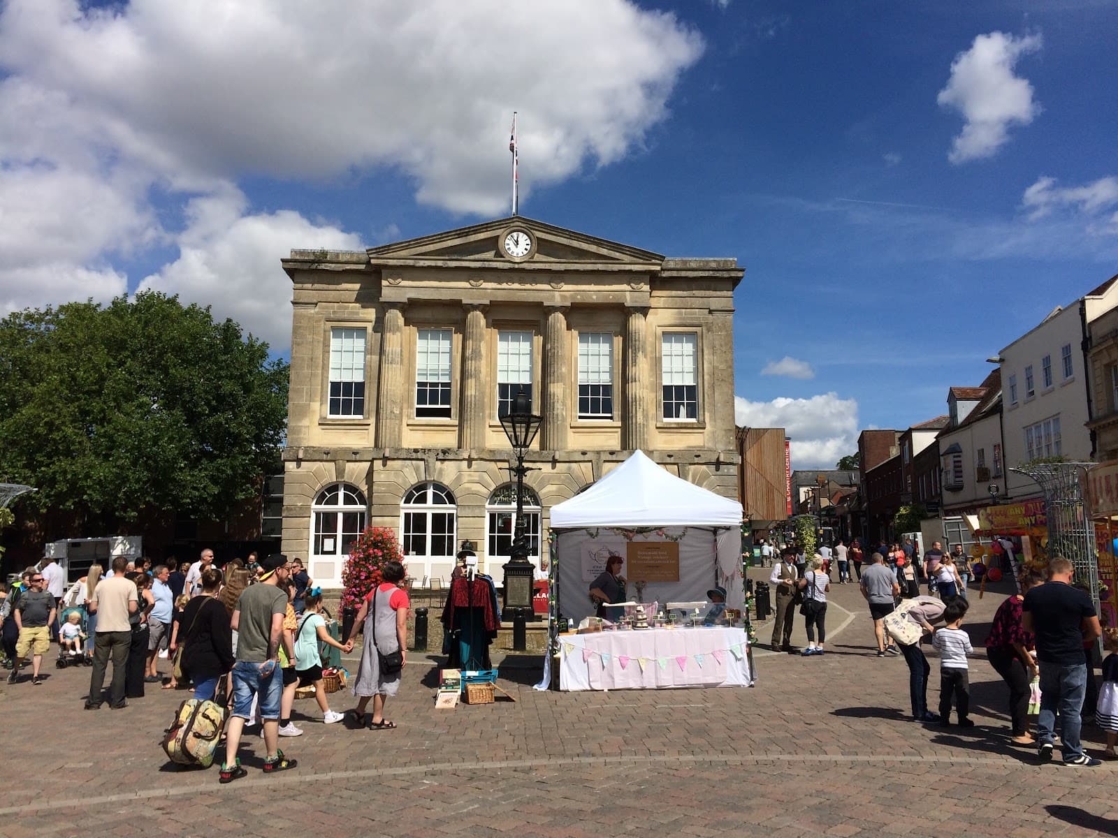 Andover High Street - Image 1