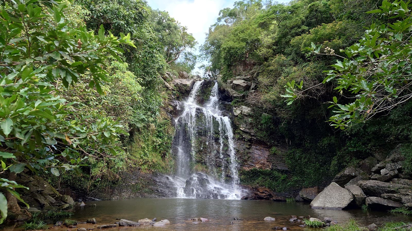 Bride's Pool Hong Kong - Image 1