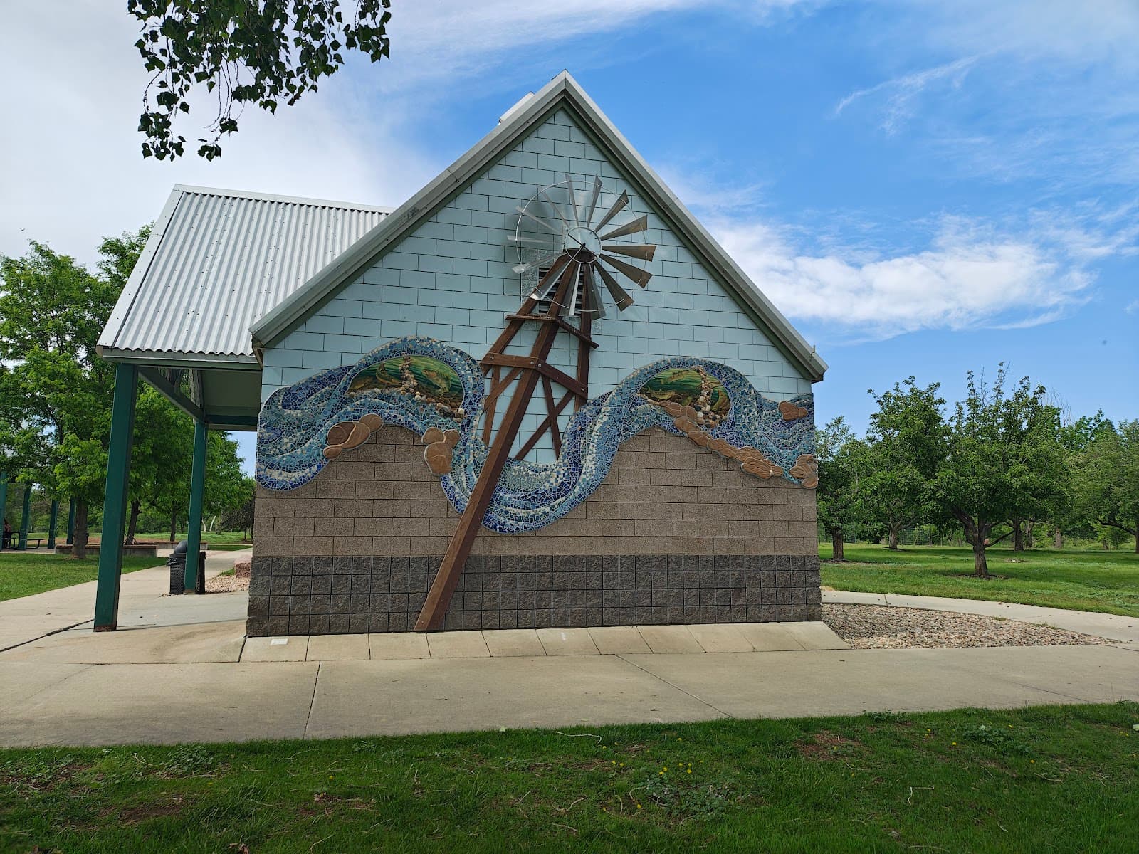 Rogers Grove Park - Image 1