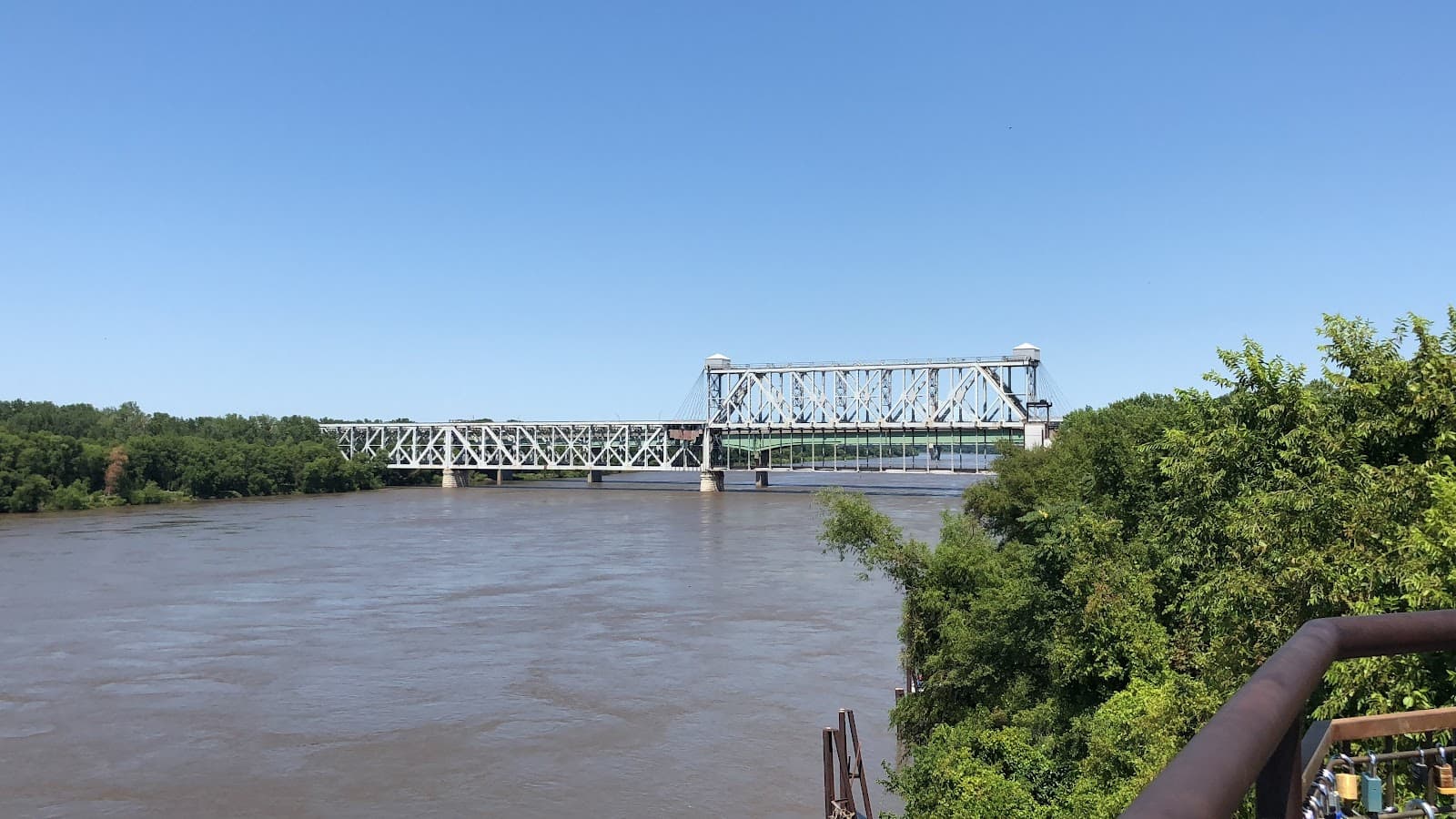 Heart of America Bridge - Image 1