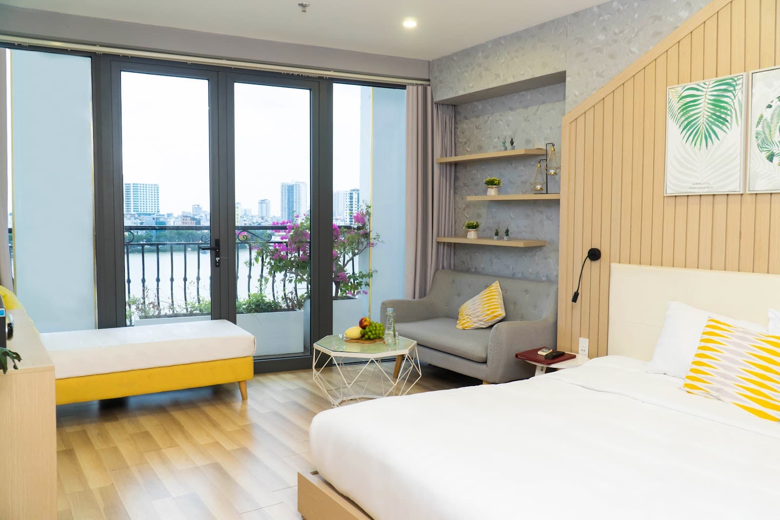 Bach Dang Riverside Da Nang - Image 1