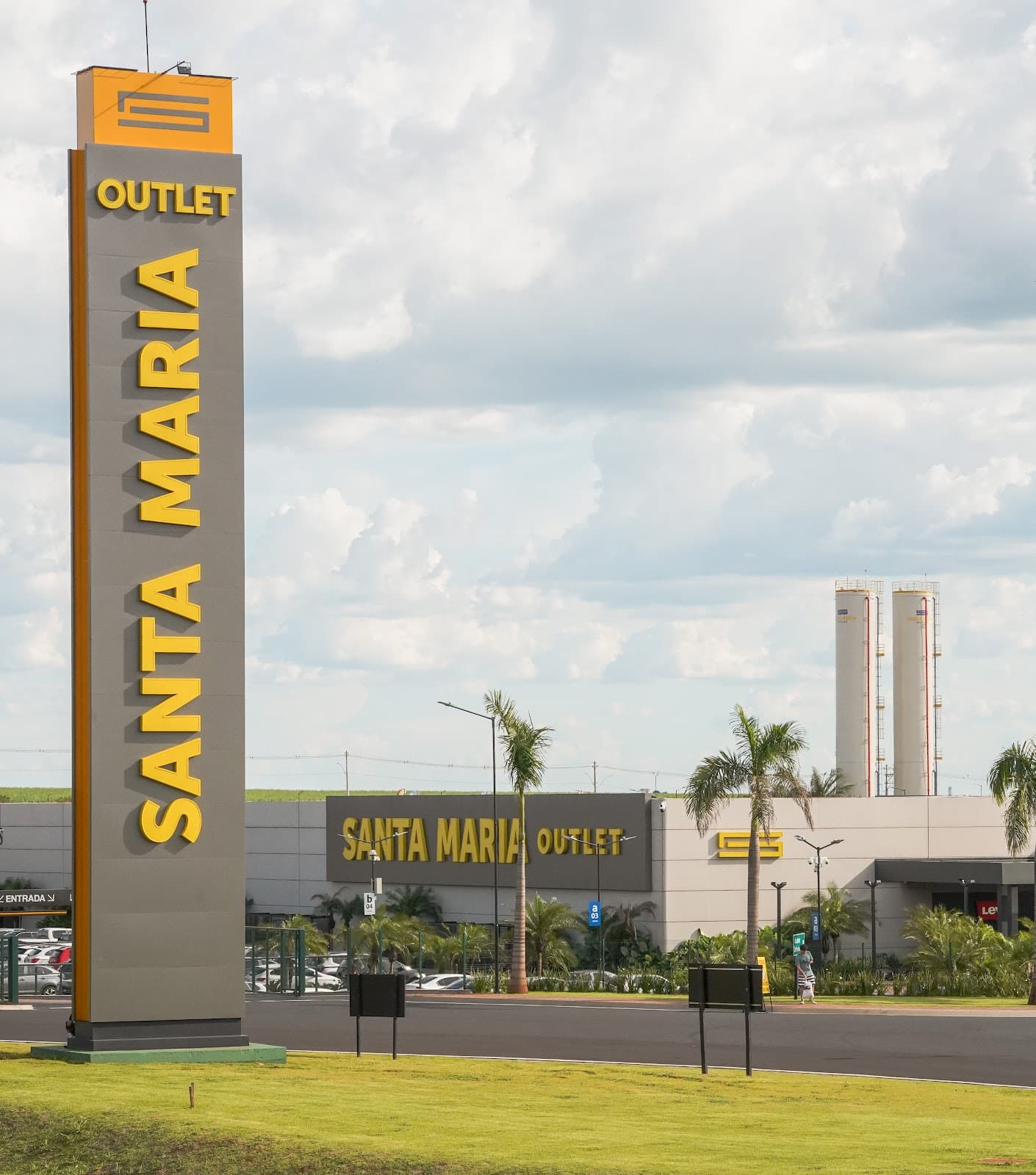 Outback Santa Maria Outlet Brazil - Image 1