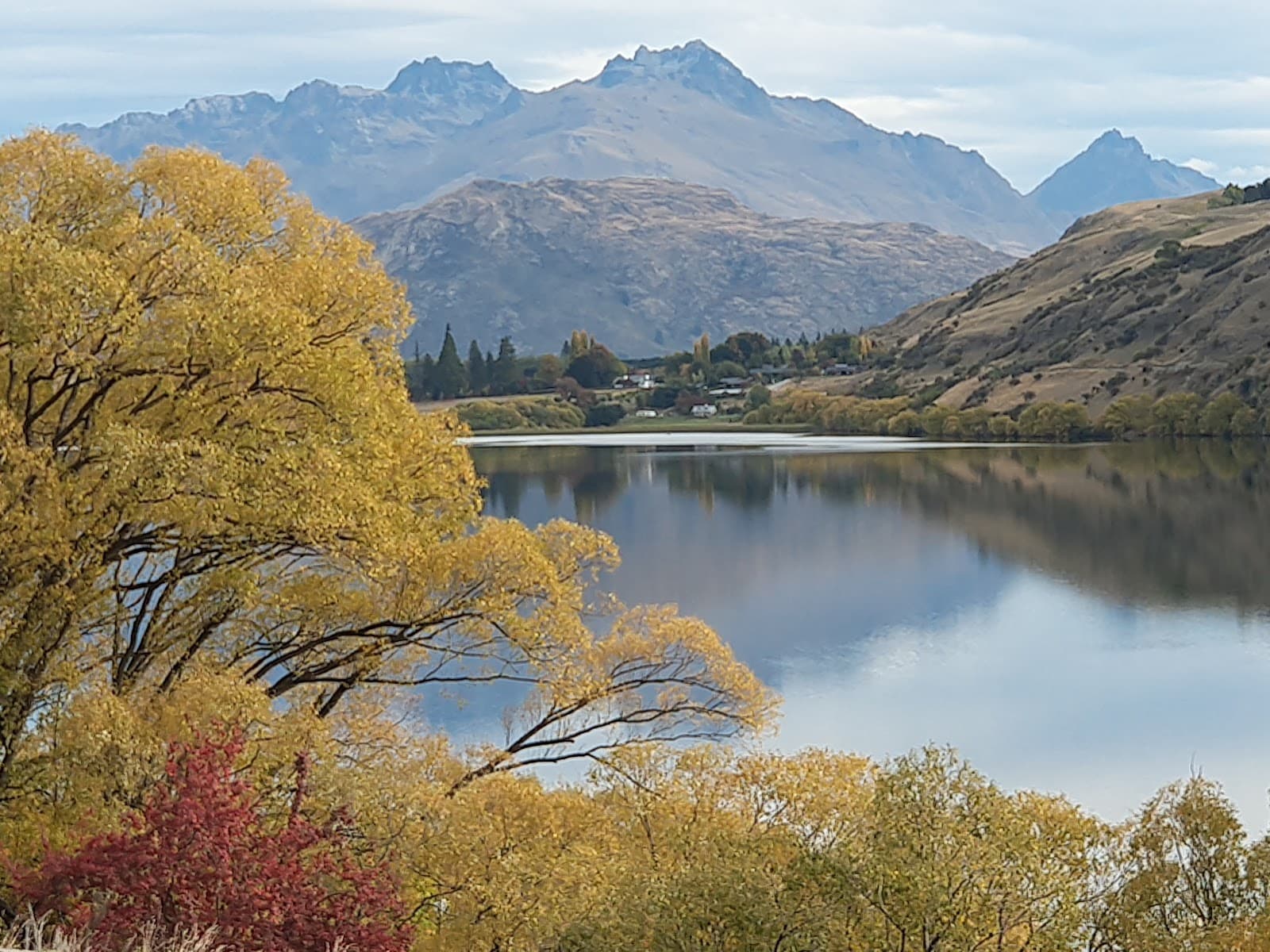 Lake Hayes Loop Track - Image 1