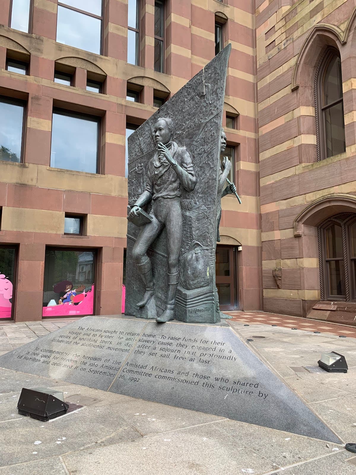 Amistad Memorial City Hall - Image 1