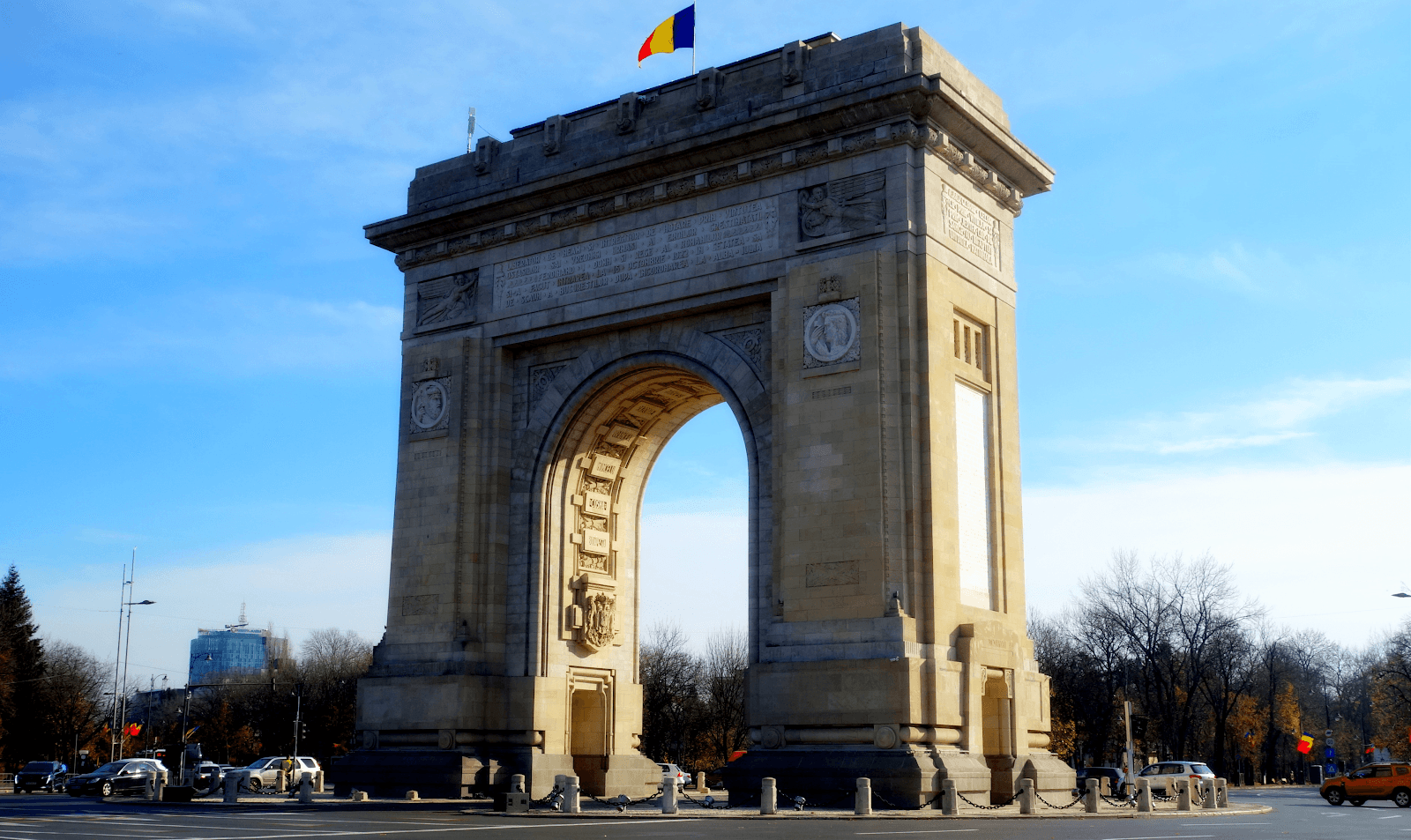 Kiseleff Road - Image 1