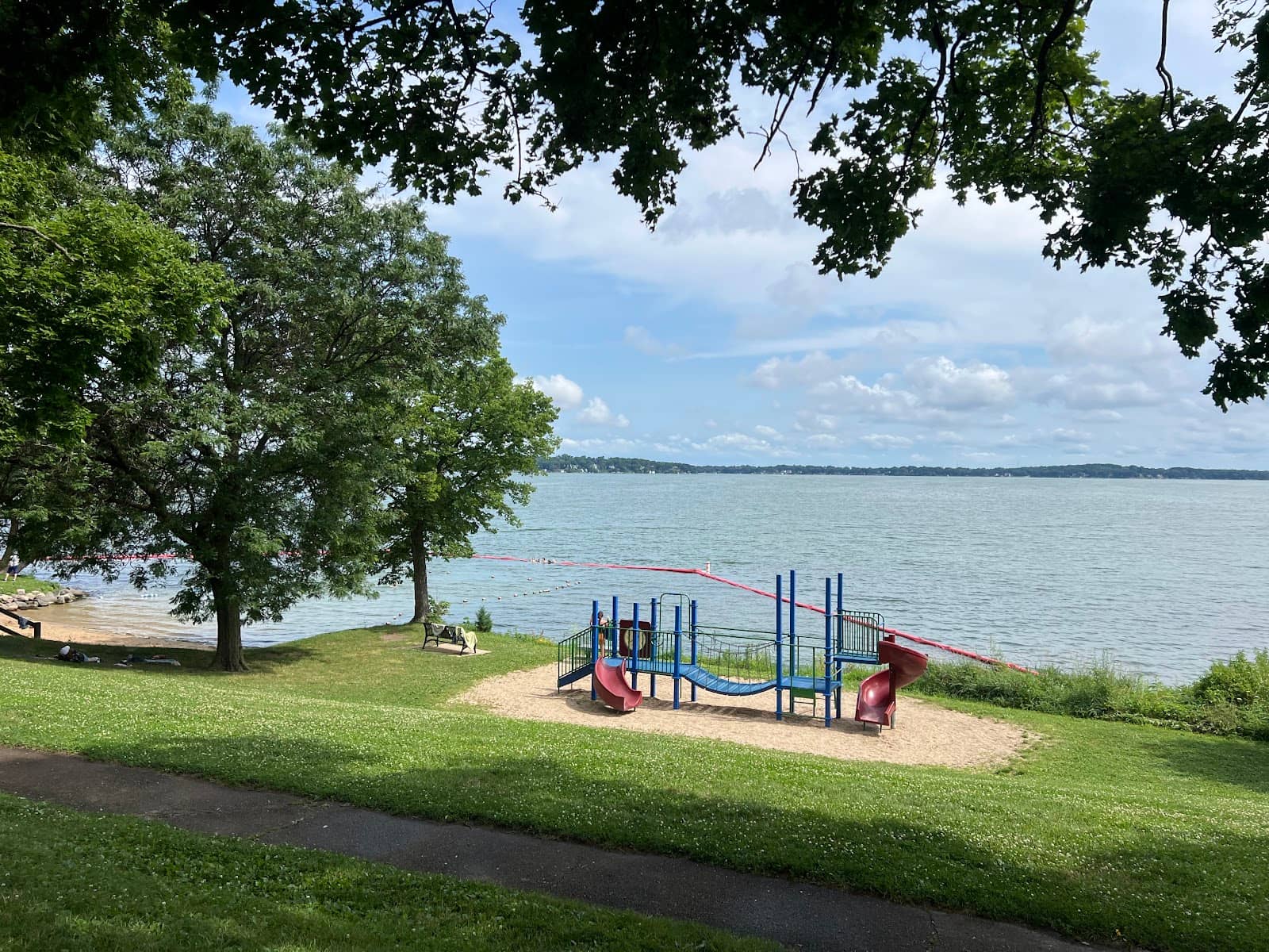 Grassy Hillside Relaxation