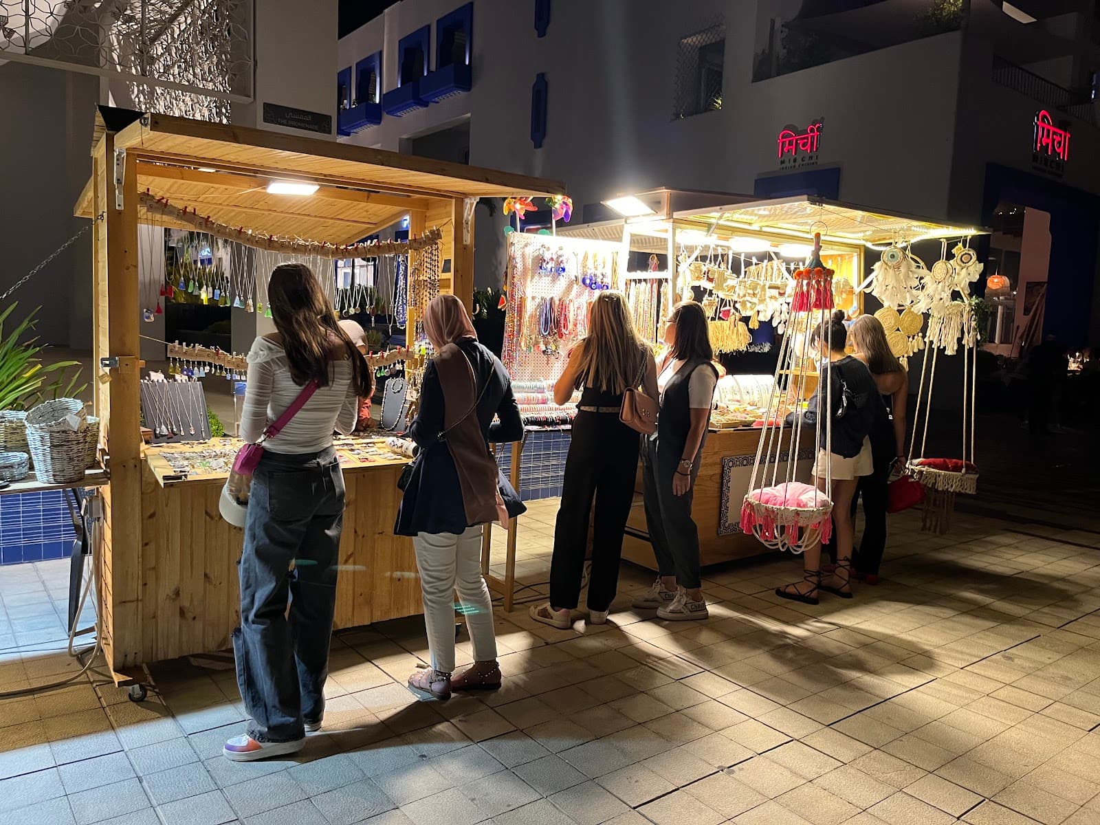 Aqaba Corniche and Souk - Image 1