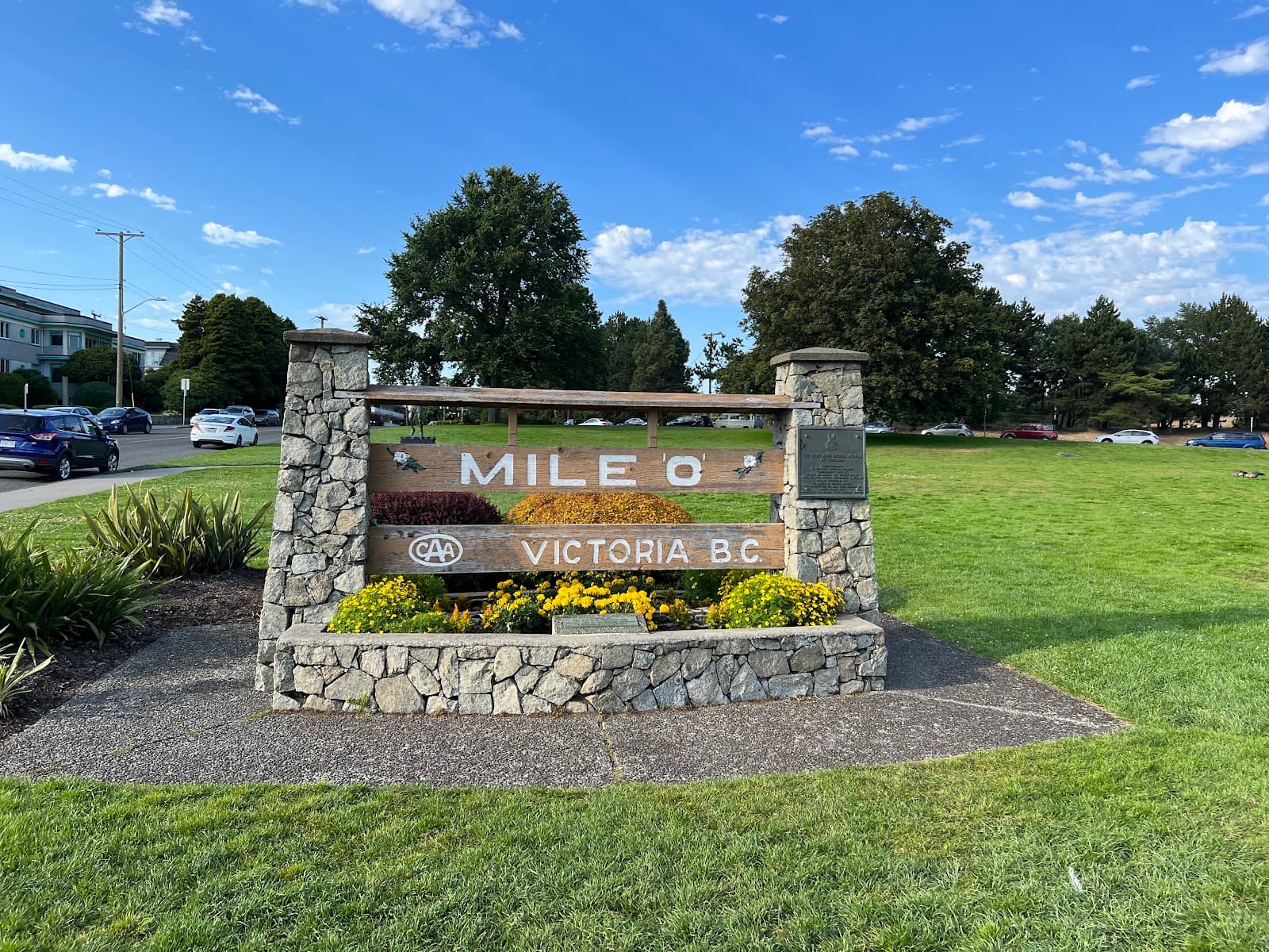 Mile 0 Monument Trans-Canada Highway - Image 1