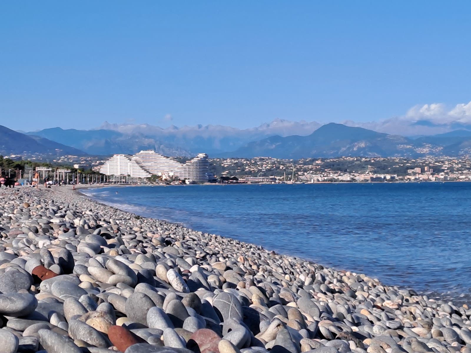 Plage de la Fontonne Antibes - Image 1
