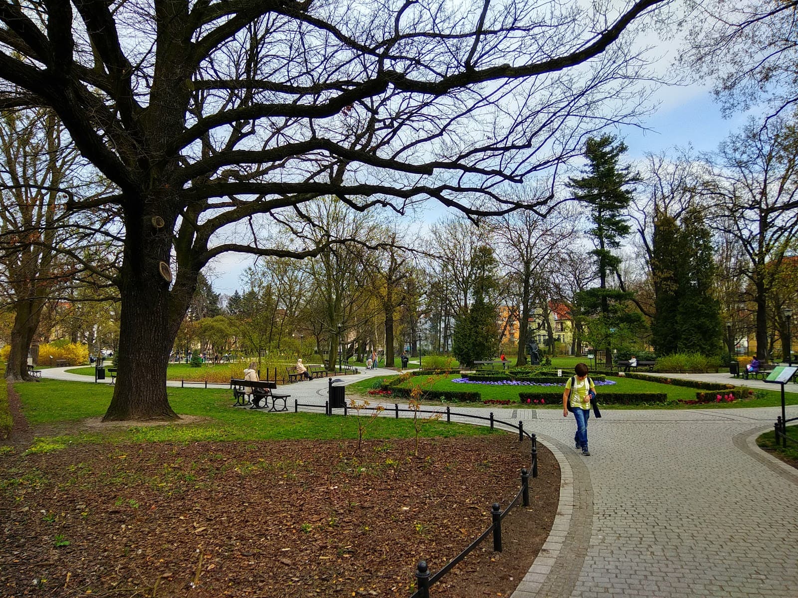Jan Kochanowski Park - Image 1