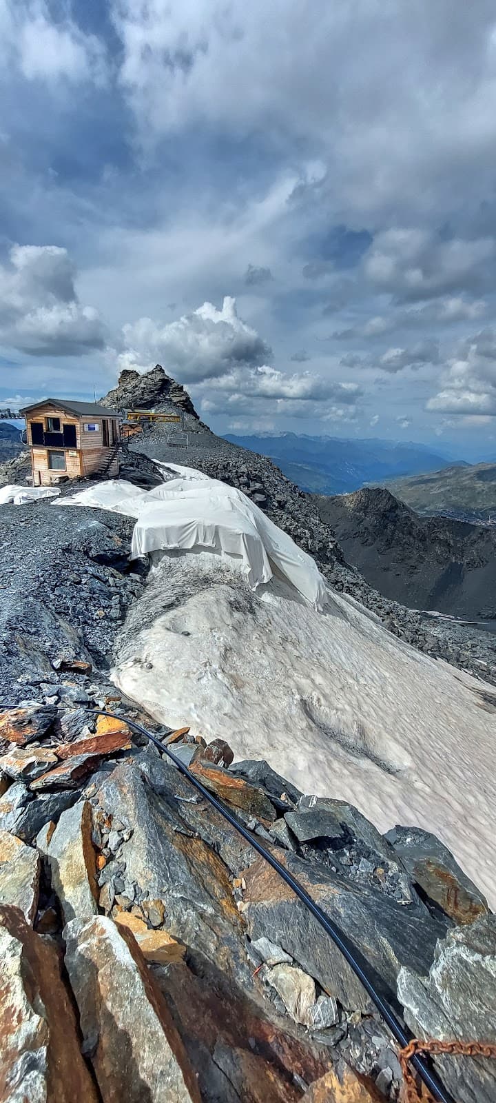 La Tyrolienne Zipline - Image 1