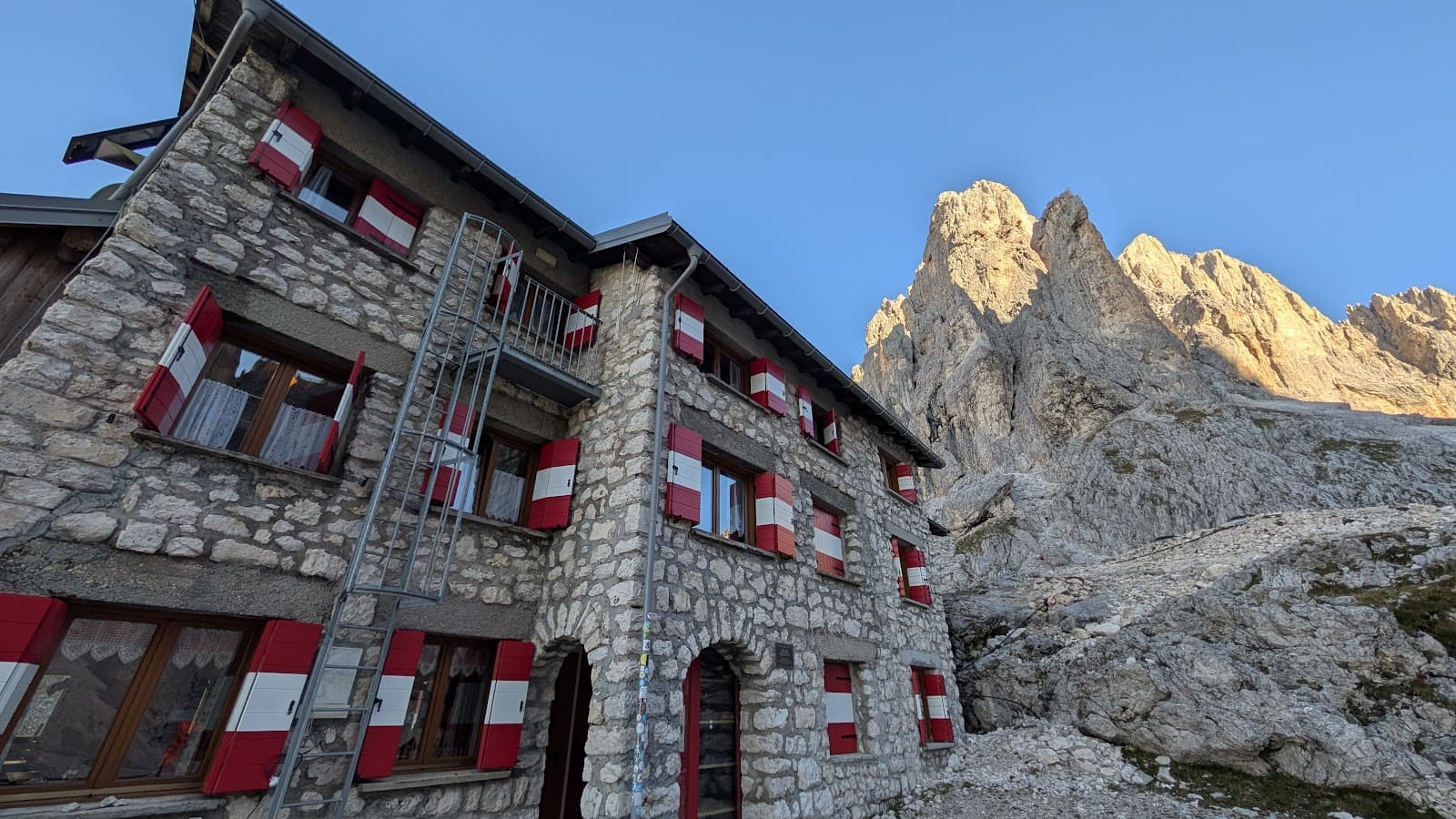 Rifugio Pradidali - Image 1